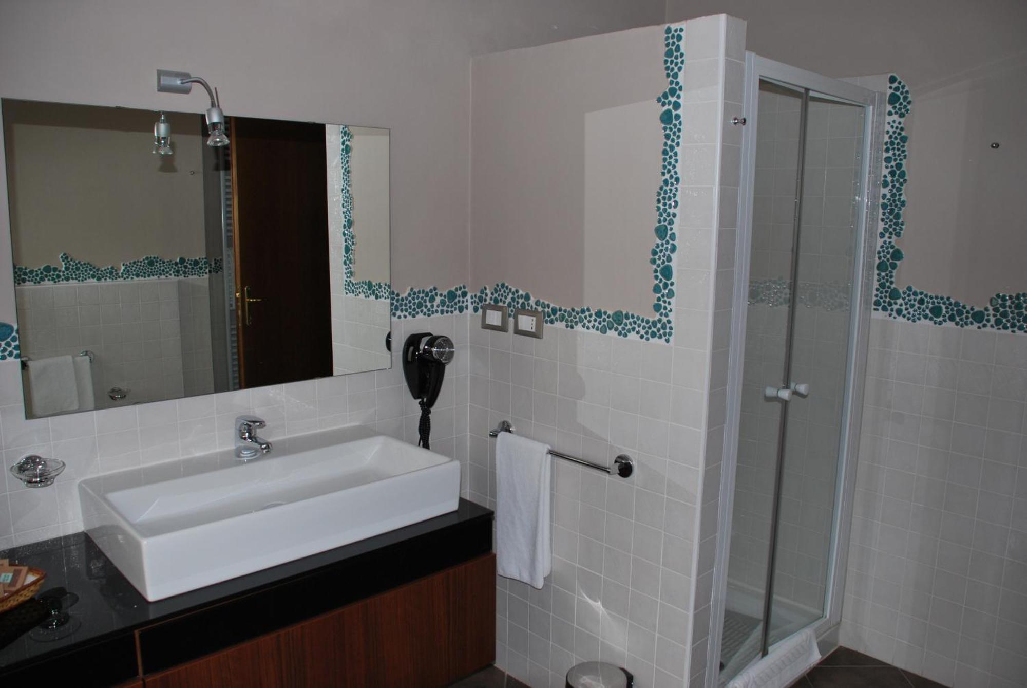 Residence Corona Grossa Cirie Bagian luar foto
