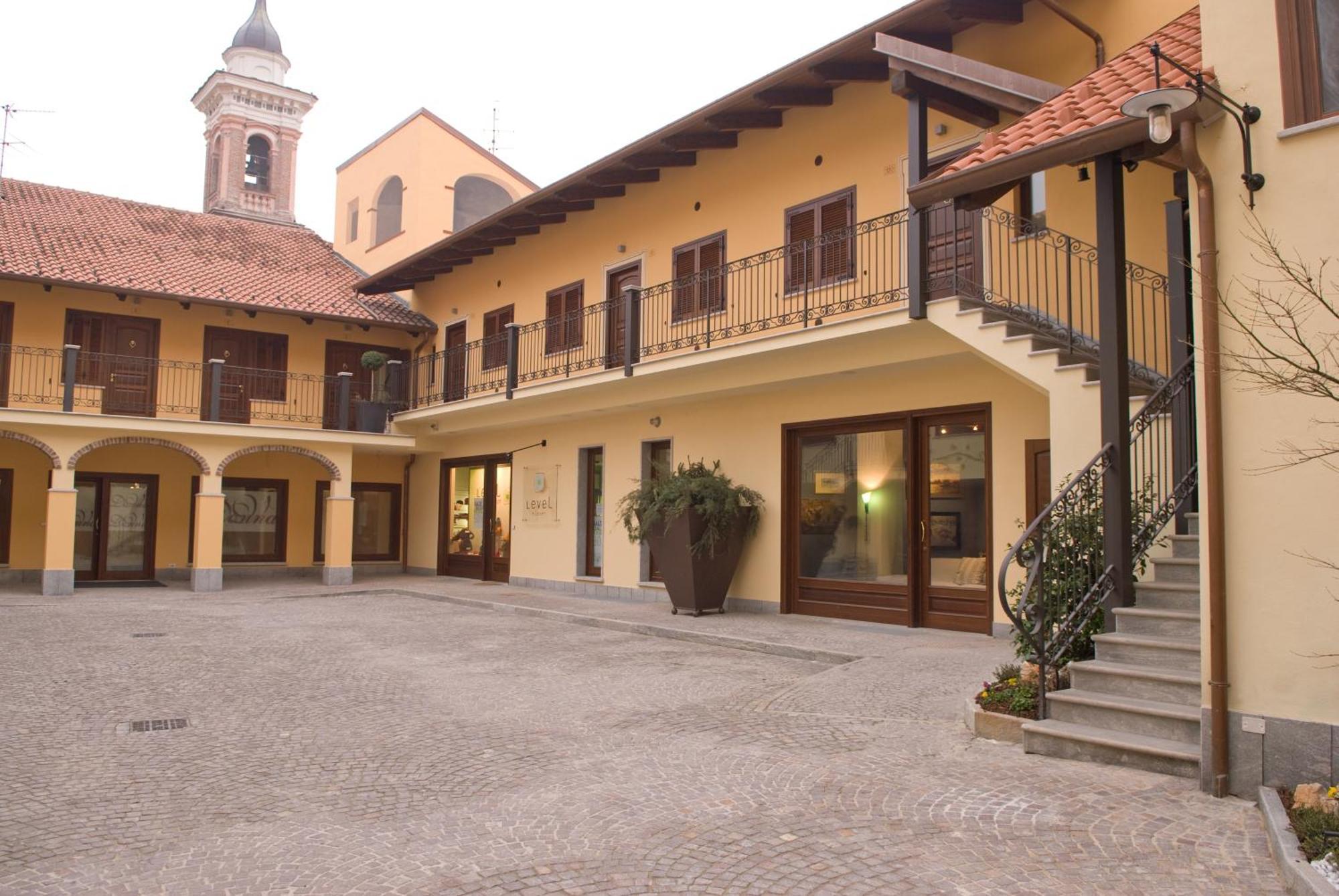 Residence Corona Grossa Cirie Bagian luar foto