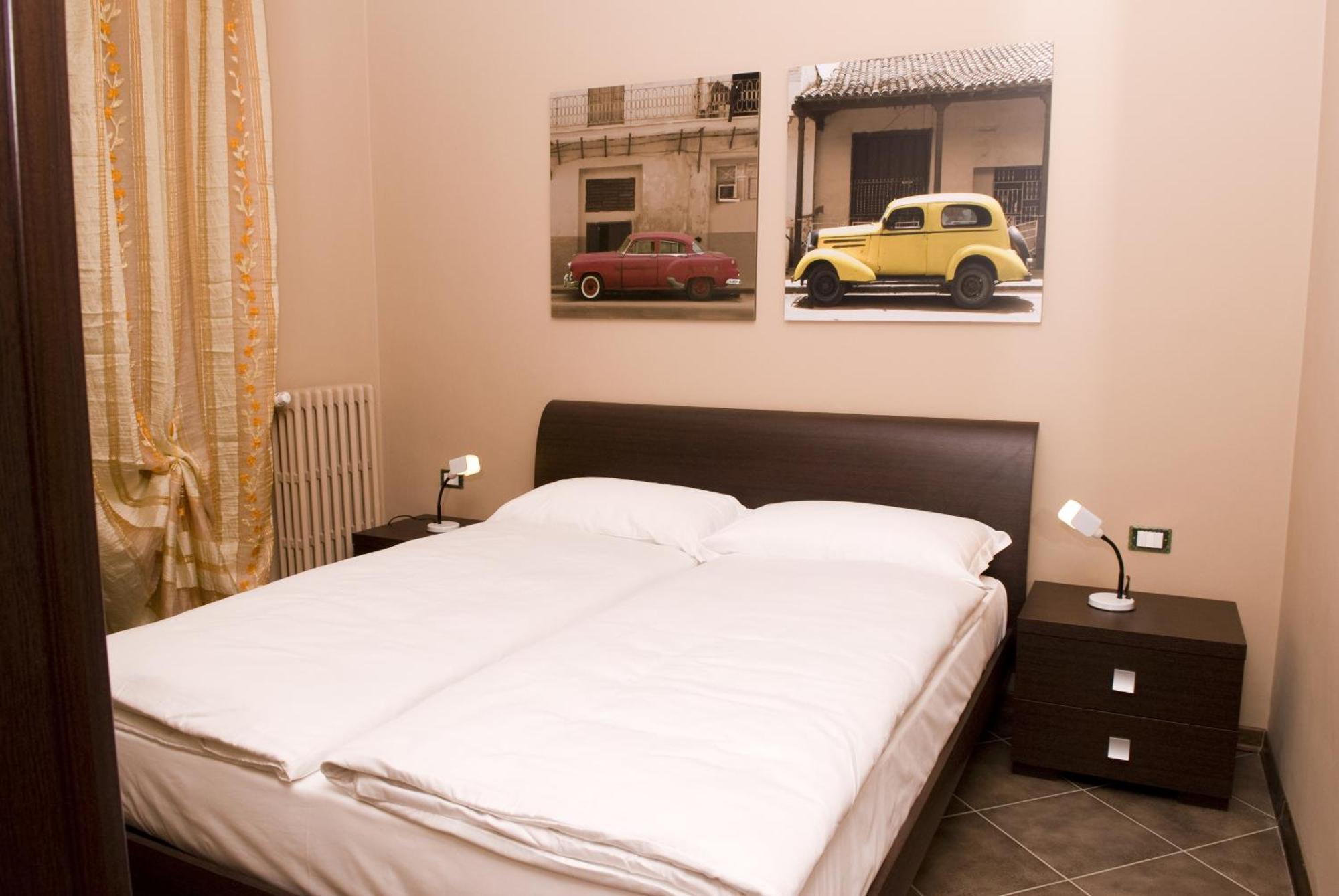 Residence Corona Grossa Cirie Bagian luar foto